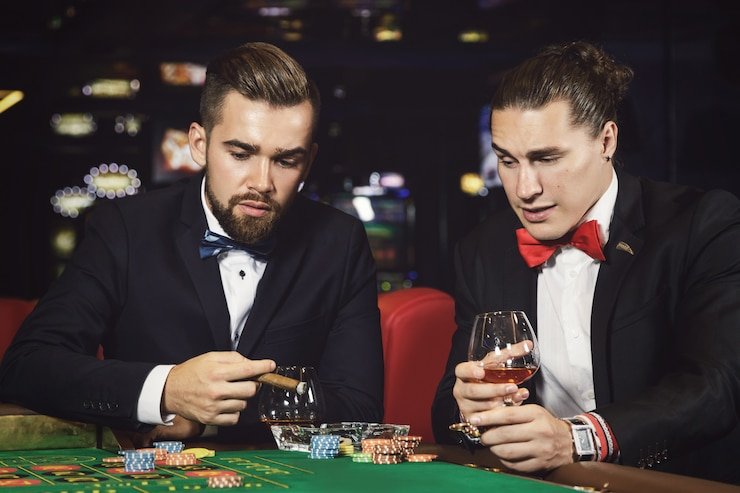 Meja Andar Bahar dengan dealer profesional di studio vcgaming